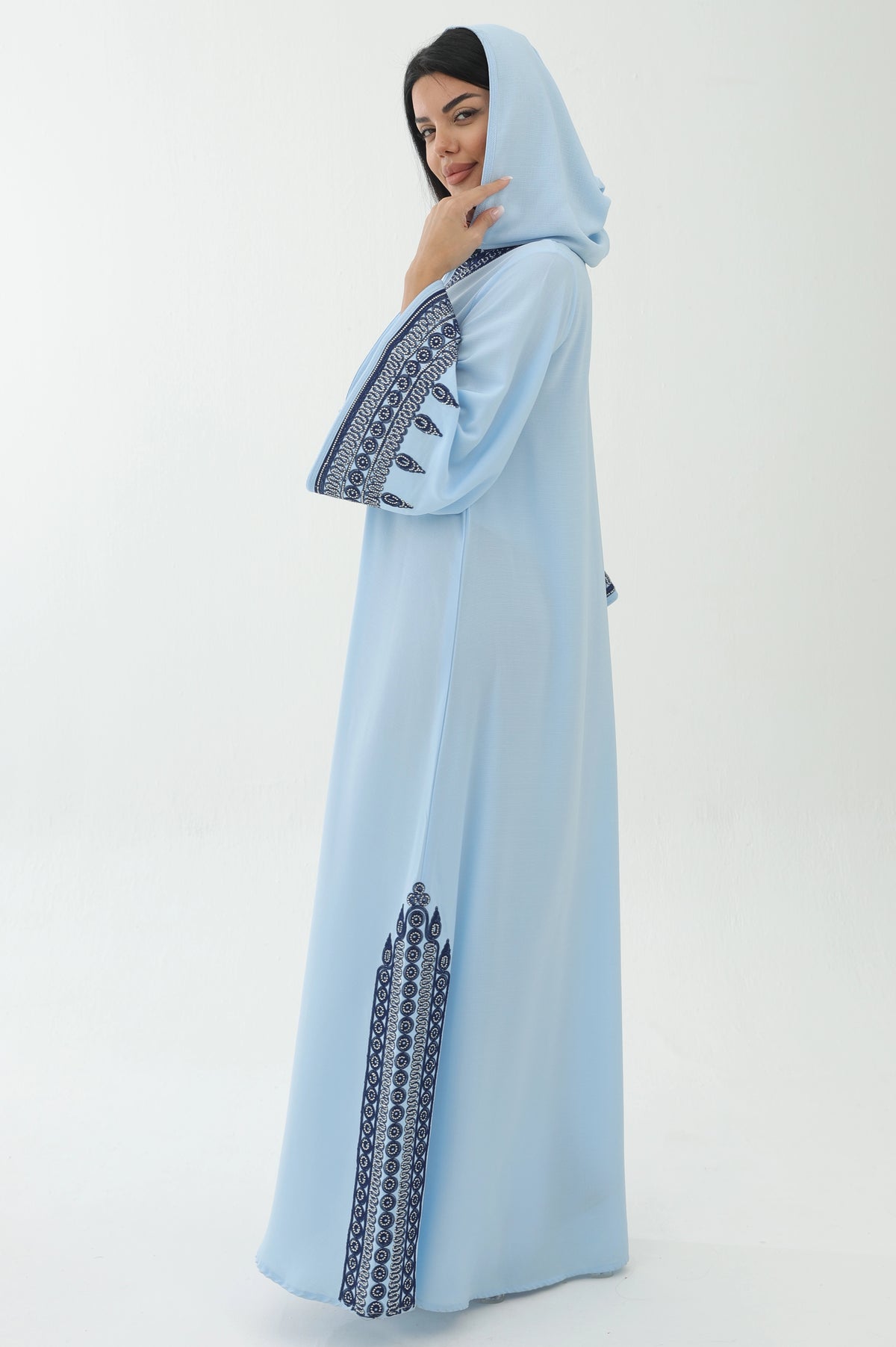 Linear Elegance Abaya