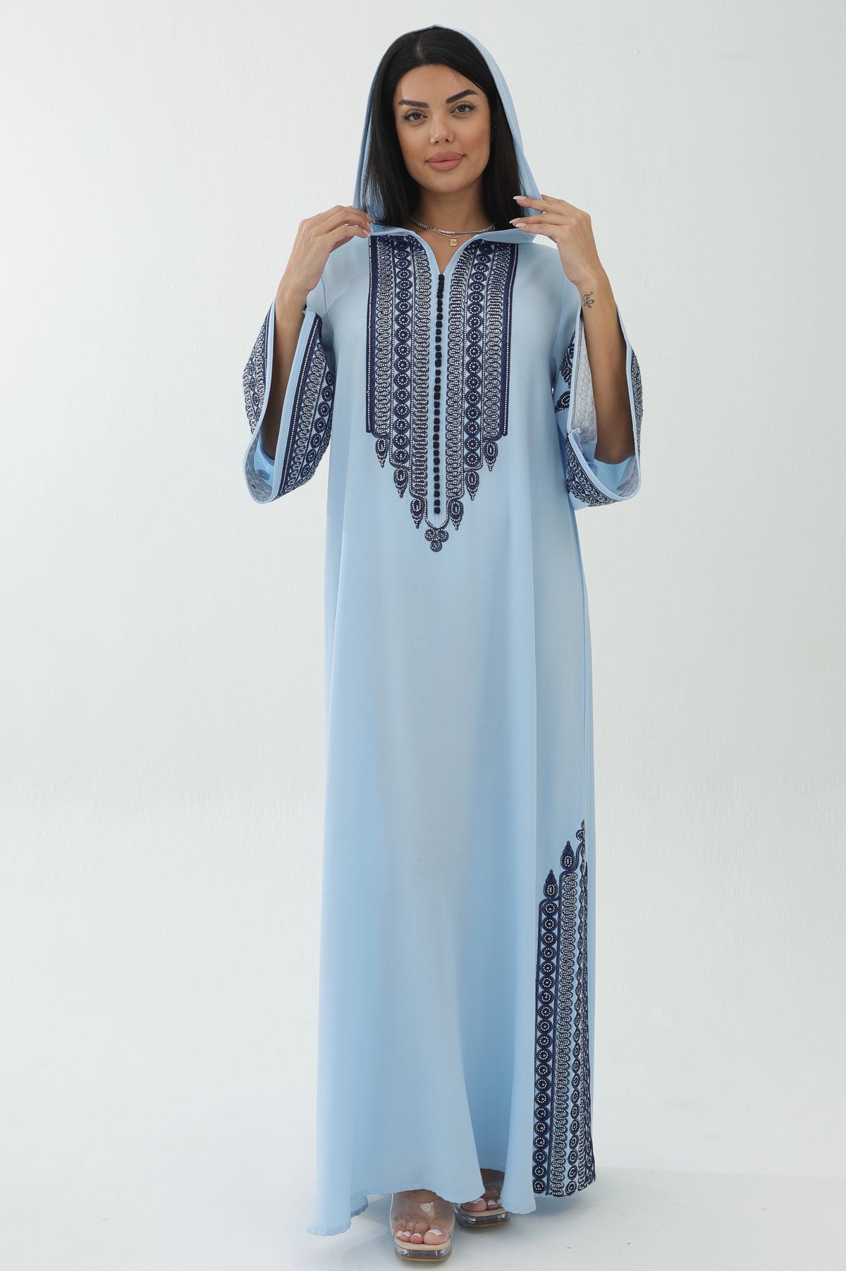 Linear Elegance Abaya