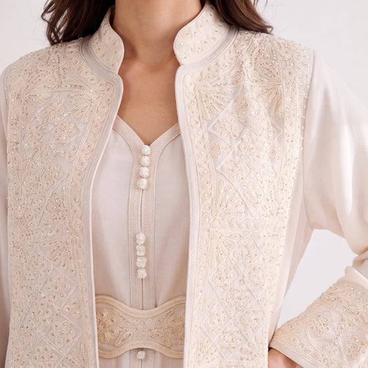 Embroidered Multicolor Bishet.