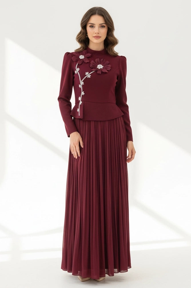 High Neck Crystal Flower Velvet Rose.