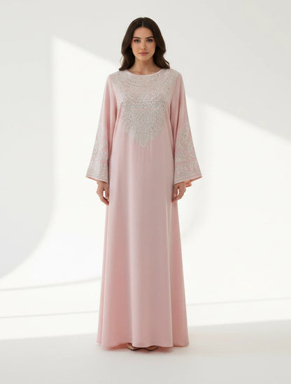 U-Neck Embroidered.