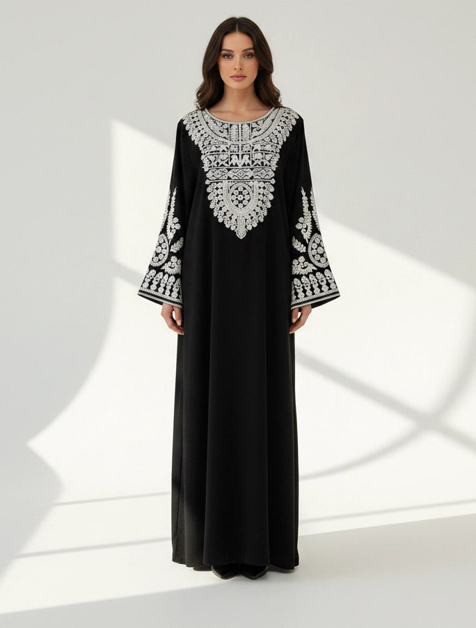 U-Neck Embroidered.