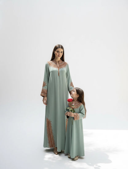 The Majestic Velvet Rose Edition ( Little Girl )