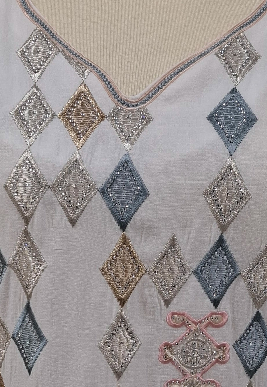 Geometric Harmony Abaya