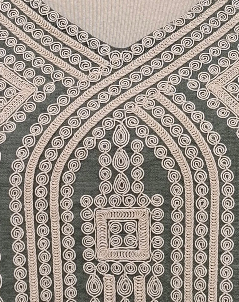 Serene Elegance Jalabiya