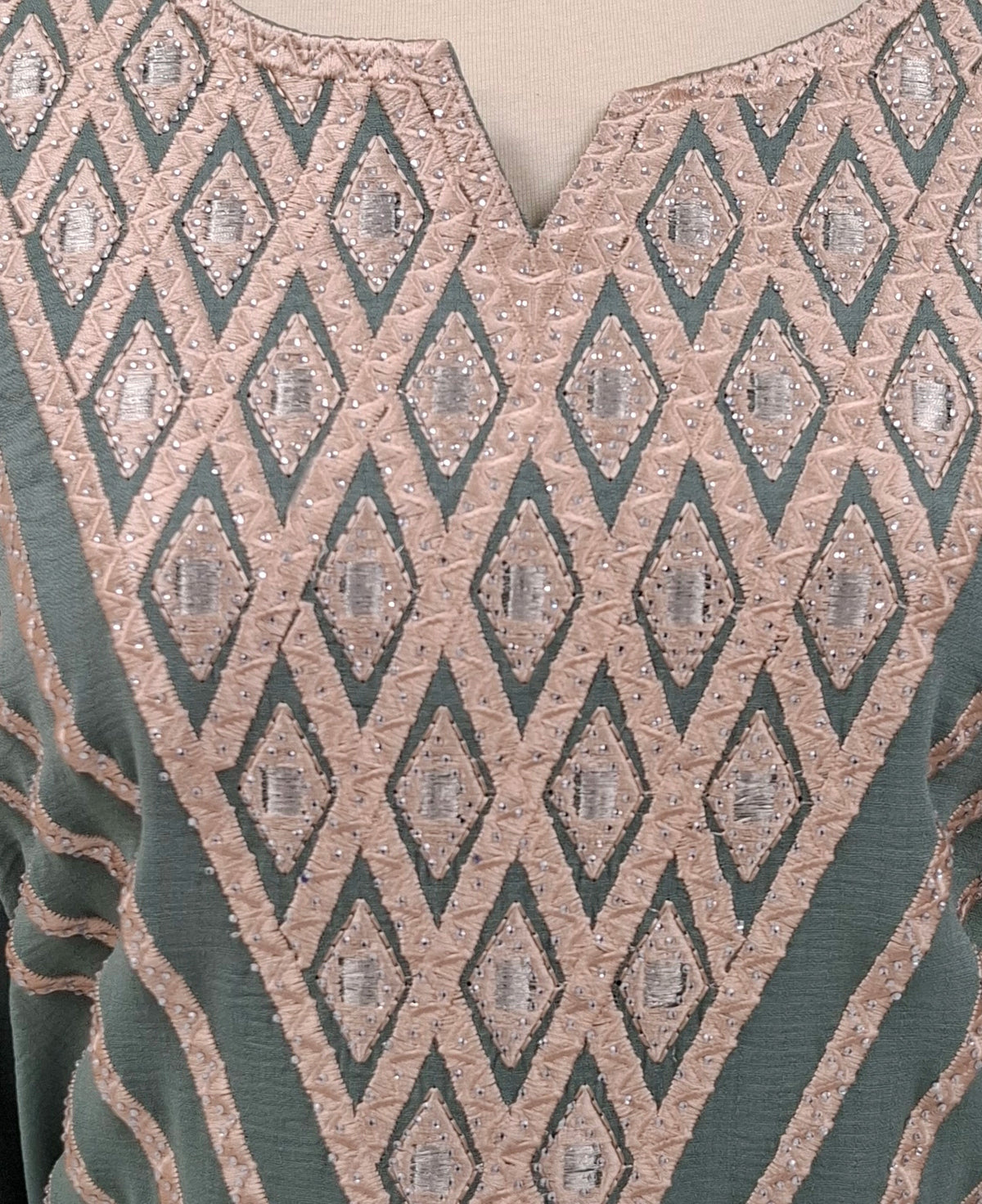 ​Geometric Elegance Abaya