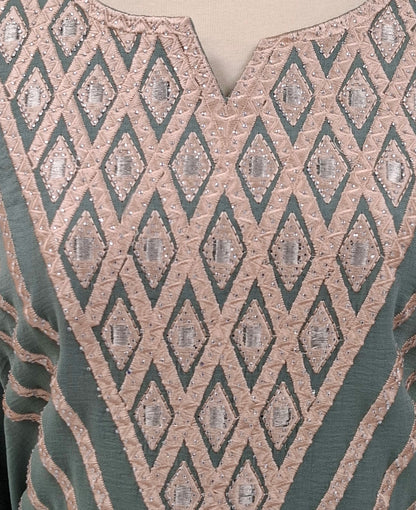 ​Geometric Elegance Abaya