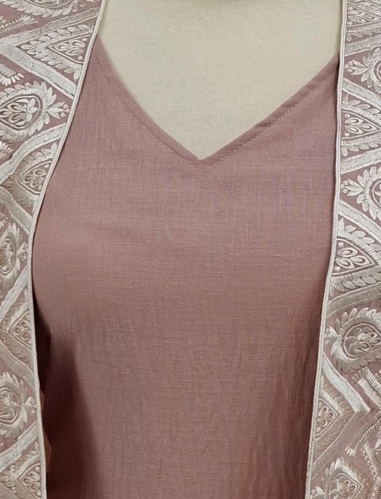 Geometric Border Bishet.