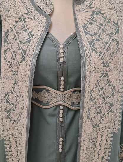 Embroidered Multicolor Bishet.